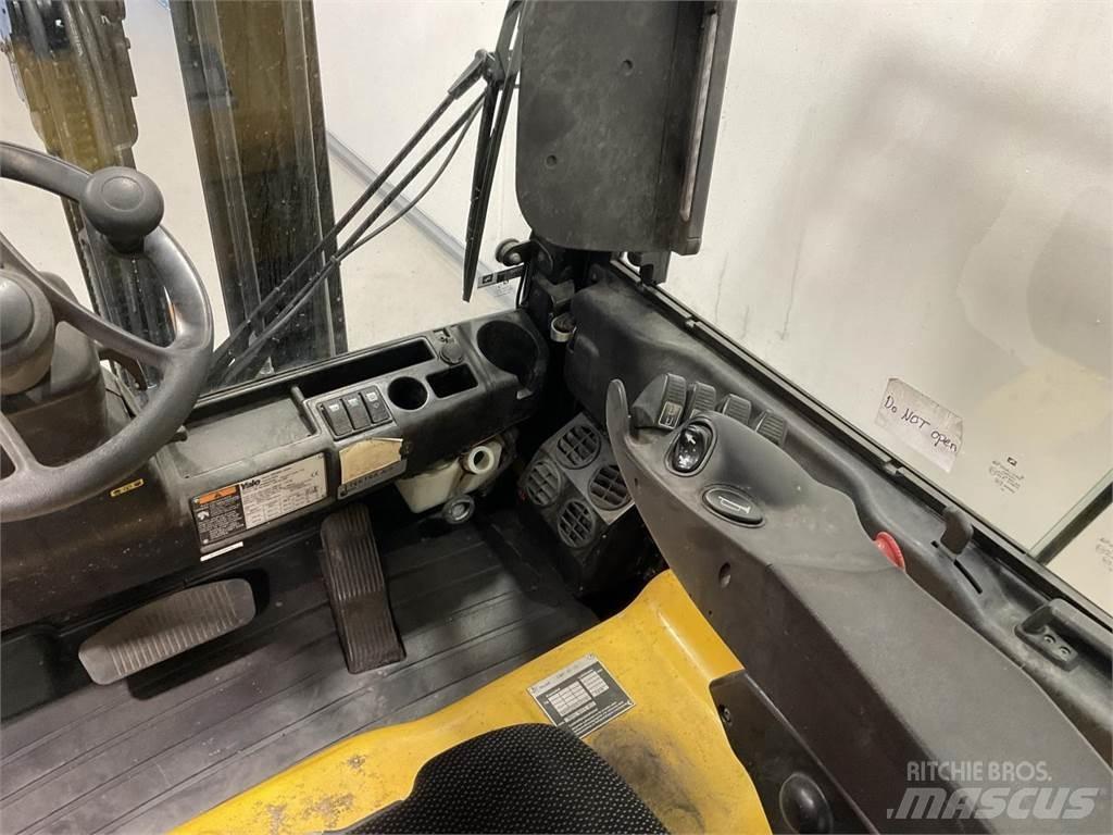 Yale ERP30VL Електронавантажувачі