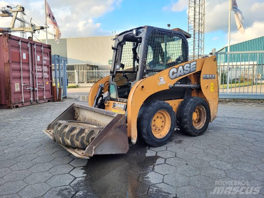 CASE SR 130 Міні-навантажувачі