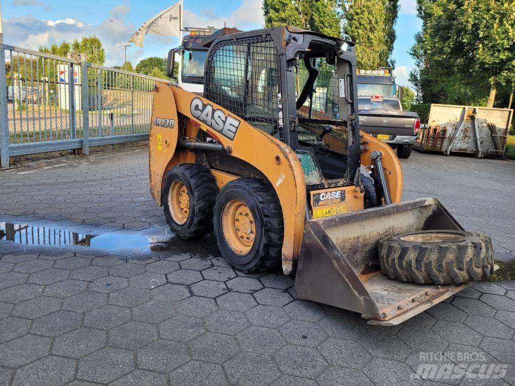 CASE SR 130 Міні-навантажувачі