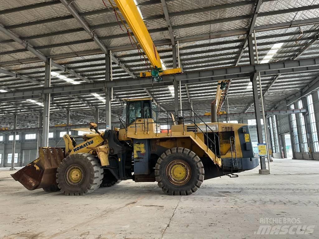 Komatsu WA 600 Фронтальні навантажувачі