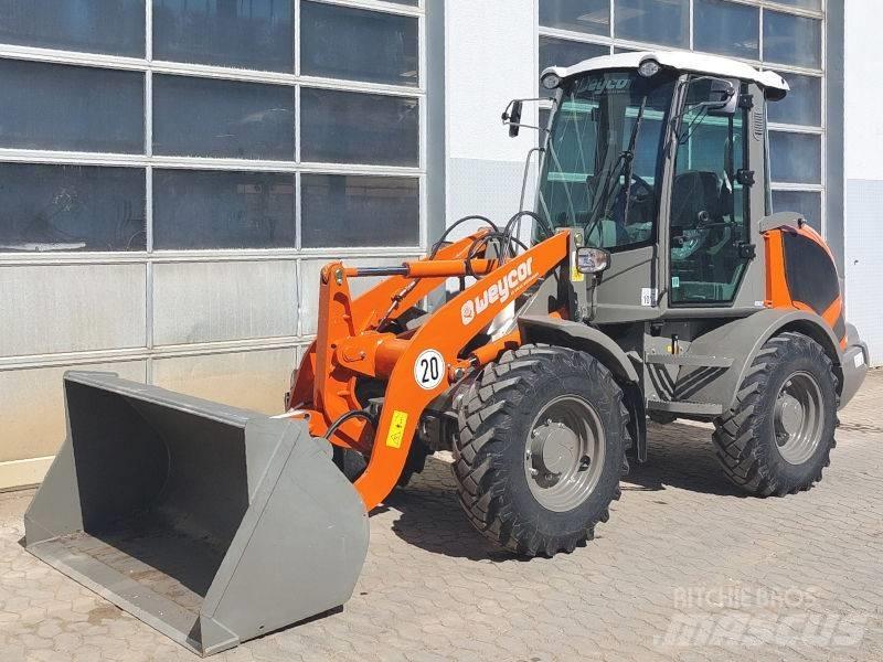 Atlas AR 420 Фронтальні навантажувачі