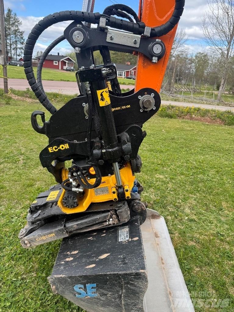 Develon DX 85 R-7 Середні екскаватори 7т. - 12т.