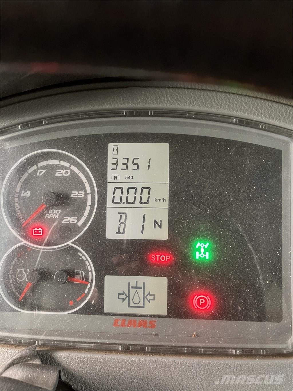 CLAAS Arion 410 Трактори