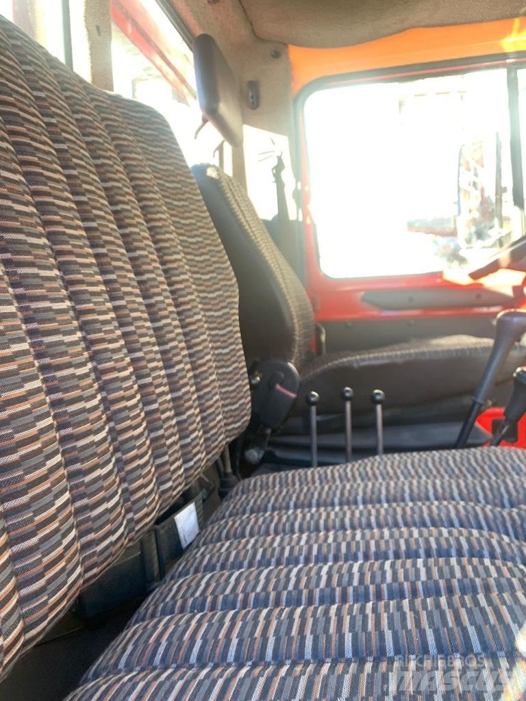Unimog 1600 Підсобні машини