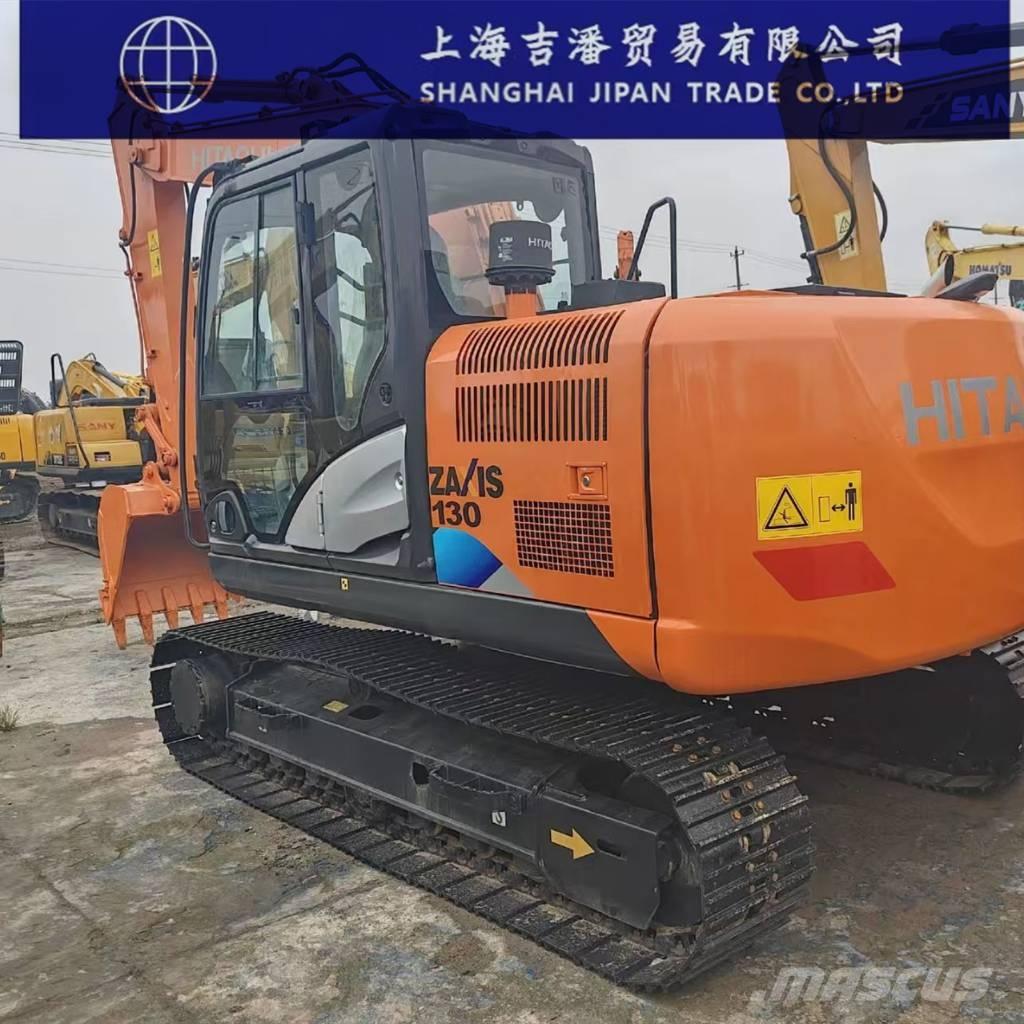 Hitachi ZX 130 Гусеничні екскаватори