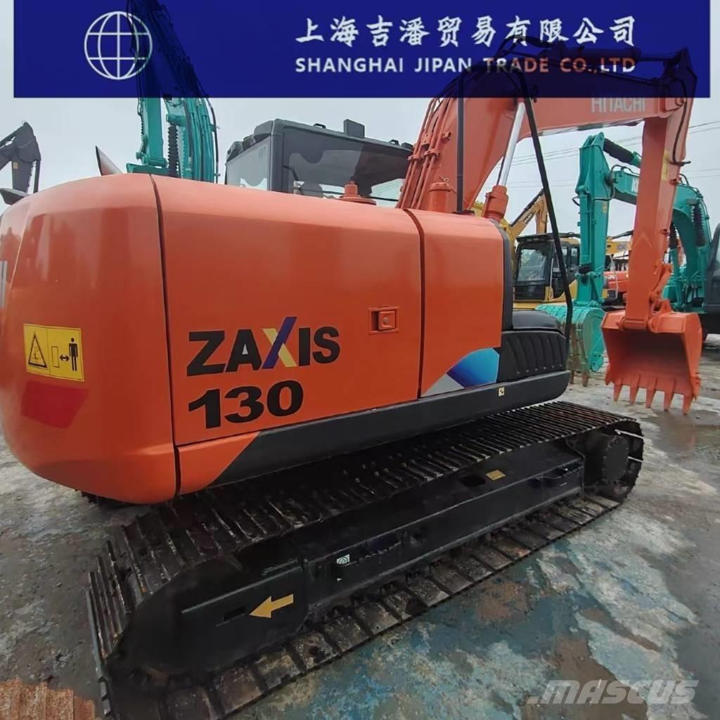 Hitachi ZX 130 Гусеничні екскаватори
