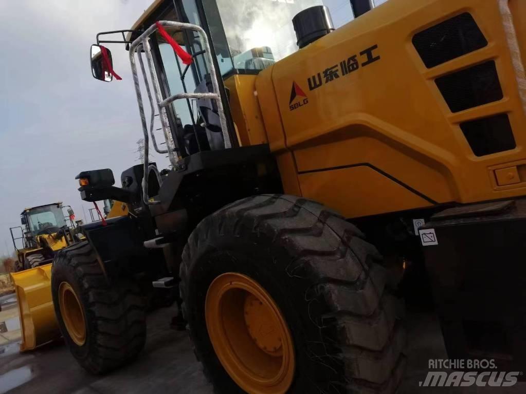 Lingong 临工 LG956F Фронтальні навантажувачі