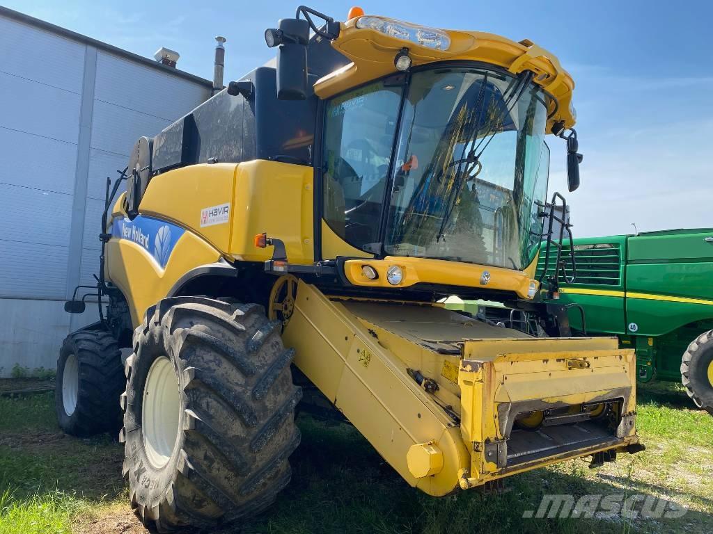 New Holland CX 8070 Зернозбиральні комбайни
