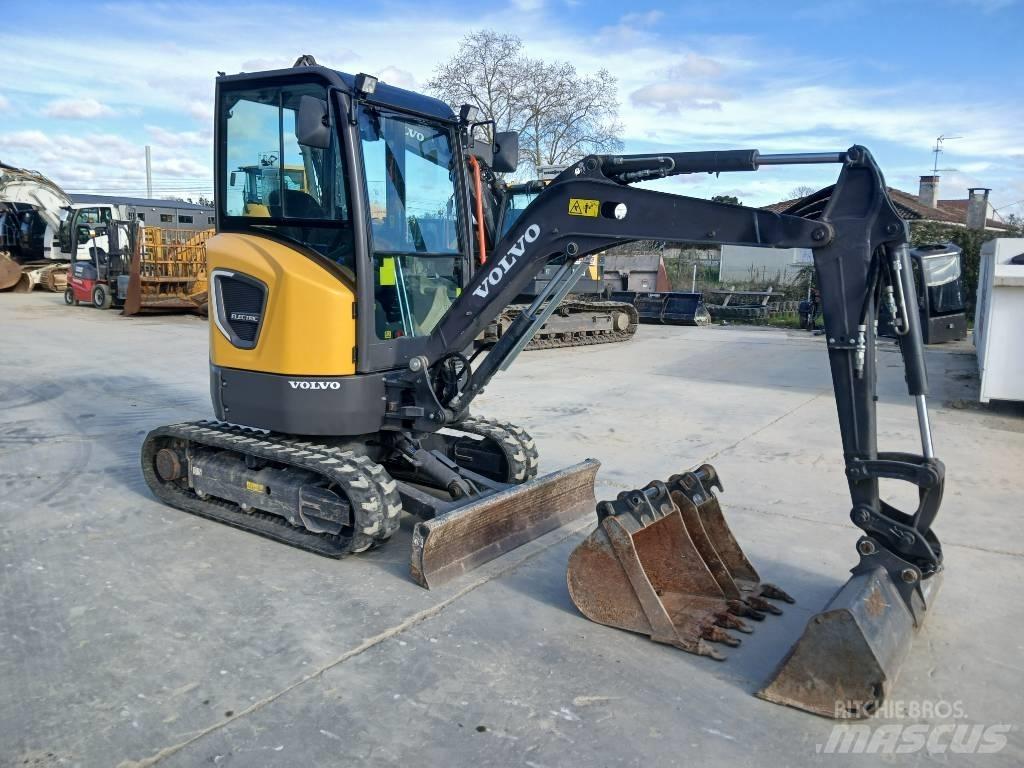 Volvo JECR25D Міні-екскаватори < 7т