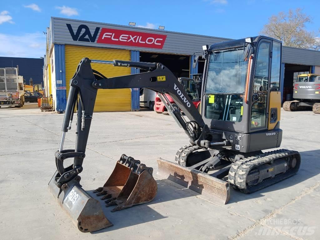 Volvo JECR25D Міні-екскаватори < 7т