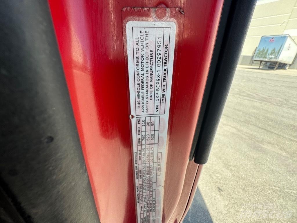 Peterbilt 579 Тягачі