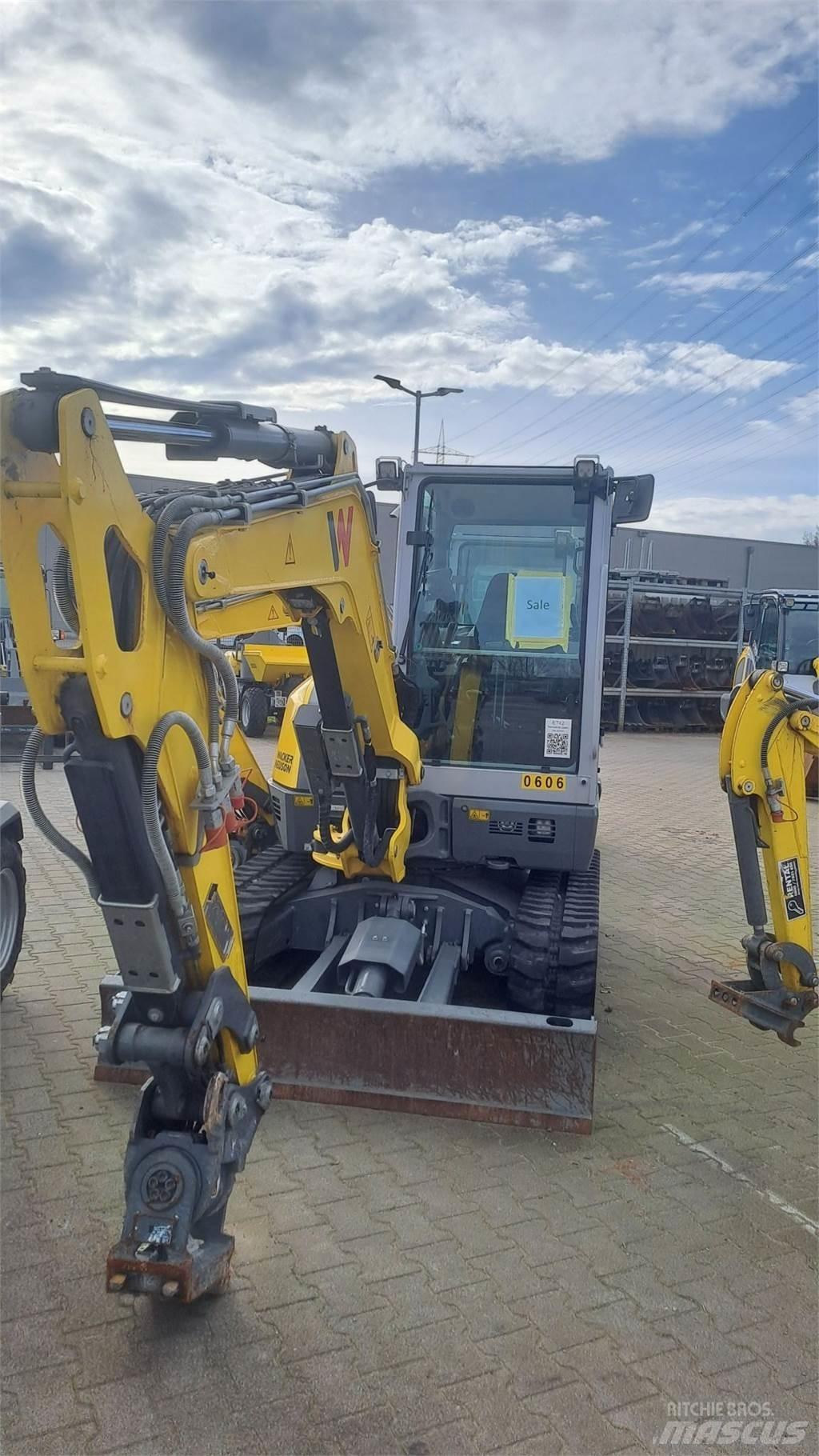 Wacker Neuson ET42 Гусеничні екскаватори
