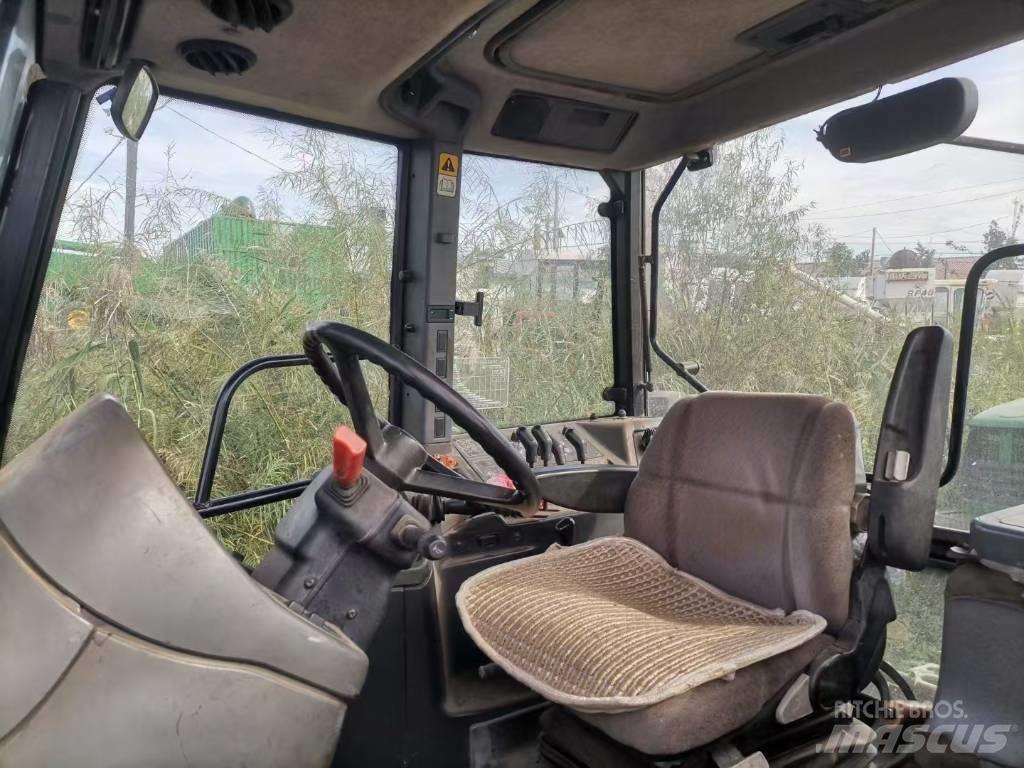 New Holland M160 Трактори