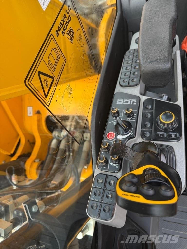 JCB 245 XR Гусеничні екскаватори