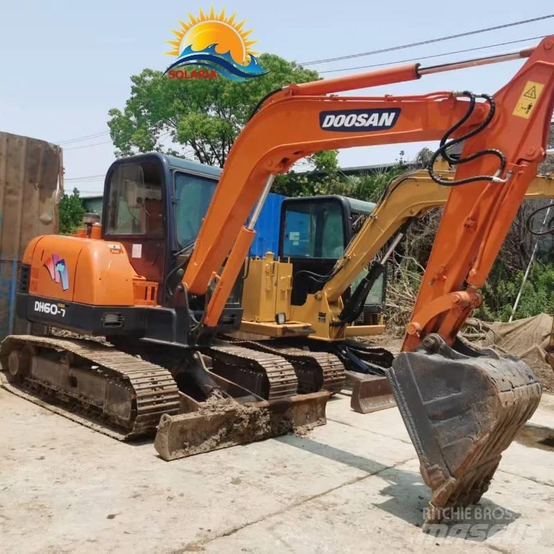 Doosan DH 60-7 Міні-екскаватори < 7т