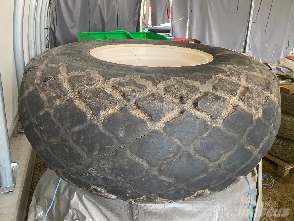 Trelleborg 23.1 26 Колеса