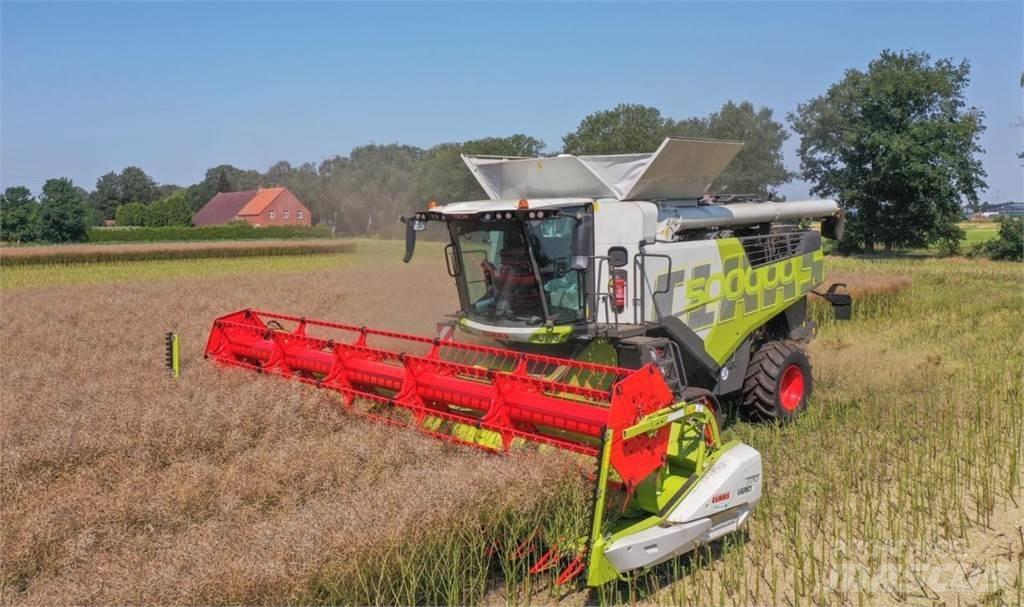 CLAAS Trion 730 TT Зернозбиральні комбайни