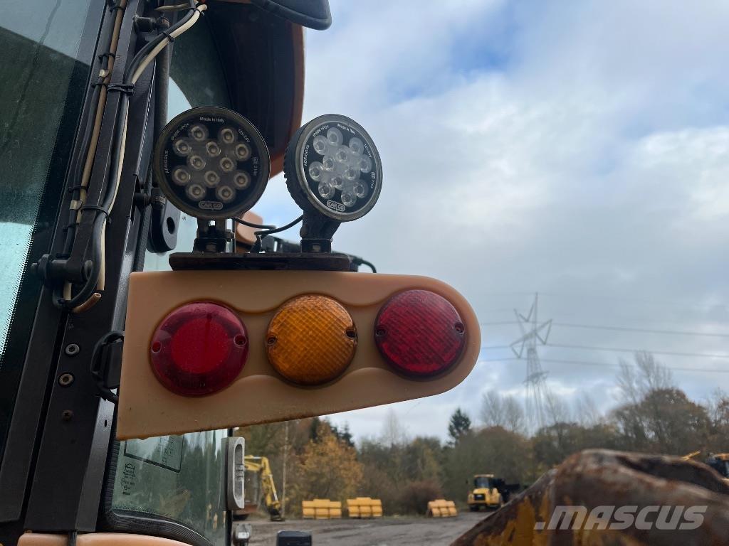 Hydrema 926D Екскаватори-навантажувачі