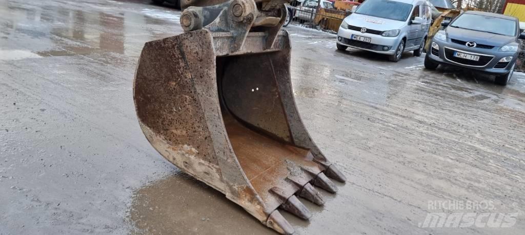 CASE CX 210 D Гусеничні екскаватори