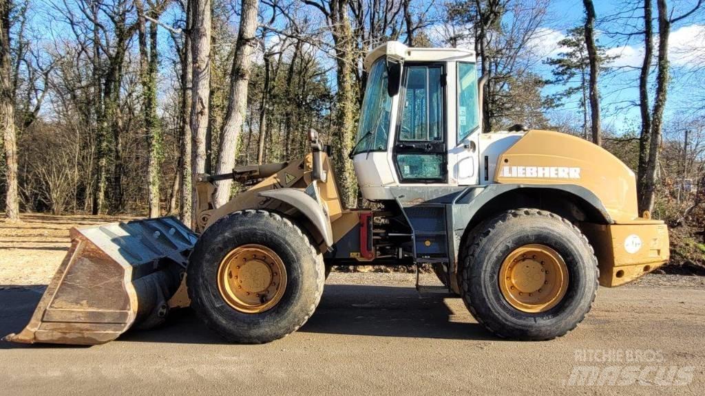 Liebherr L 534 Фронтальні навантажувачі