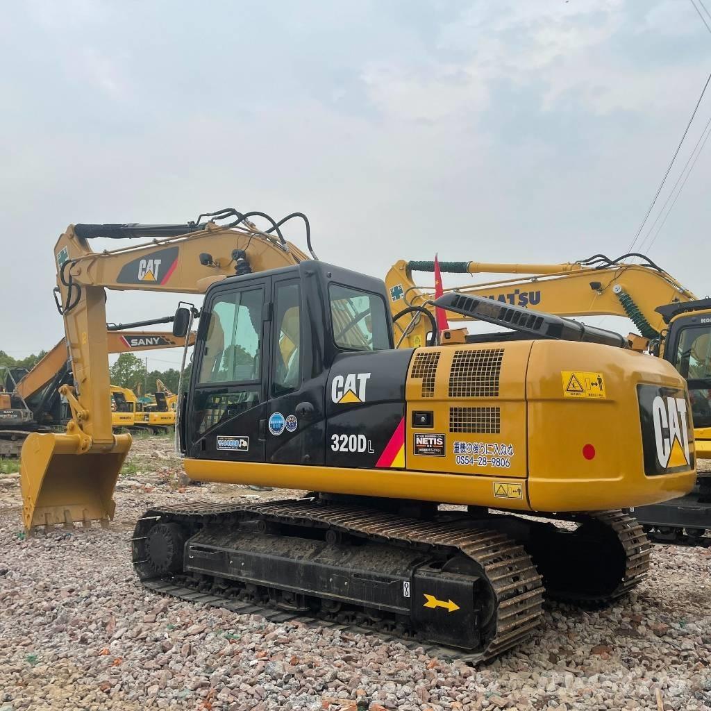 CAT 320 D L Гусеничні екскаватори