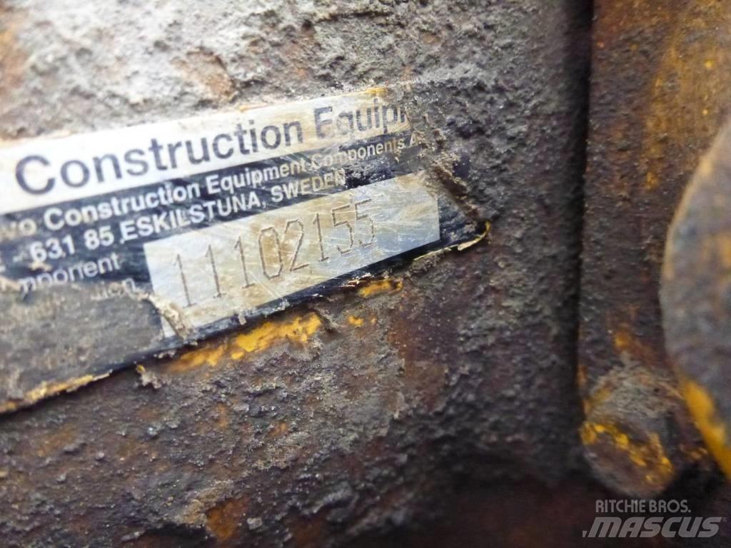 Volvo L 220 E Осі