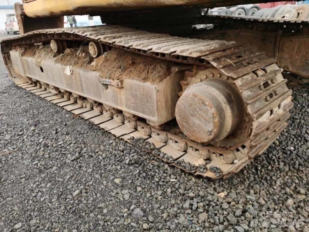Hyundai R305LC-7 Гусеничні екскаватори