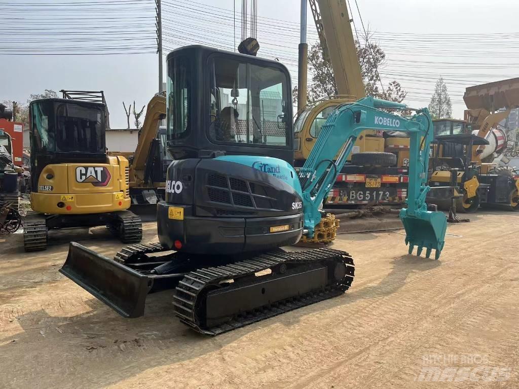 Kobelco SK 35 Міні-екскаватори < 7т