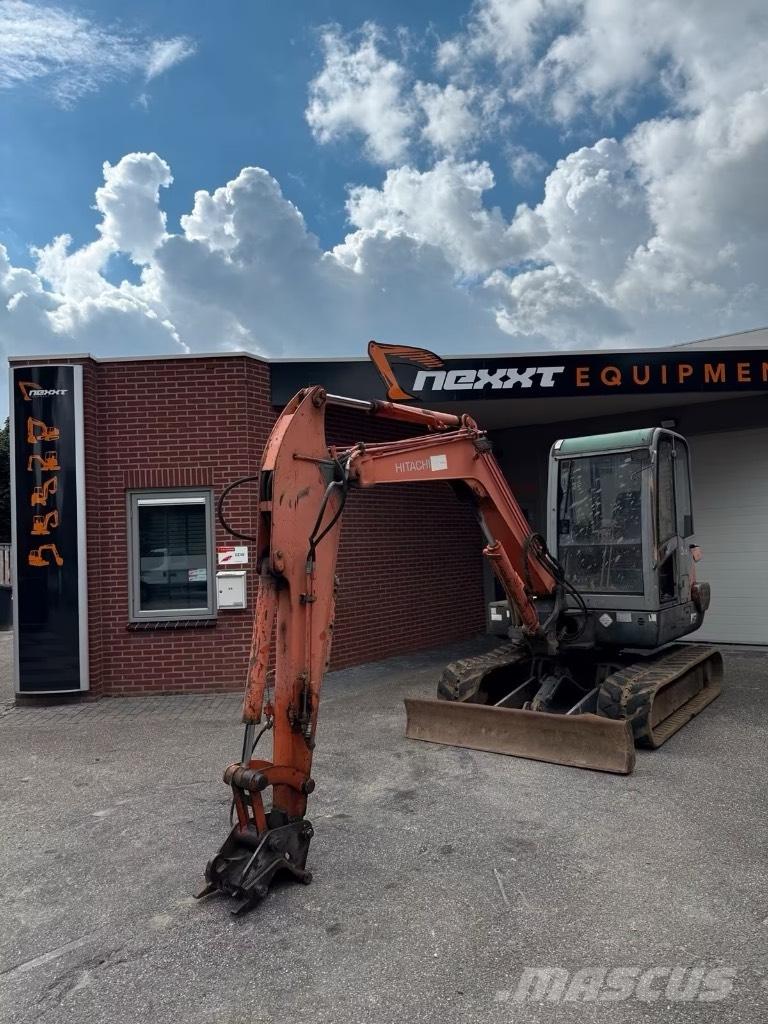 Hitachi ZX 50 Міні-екскаватори < 7т
