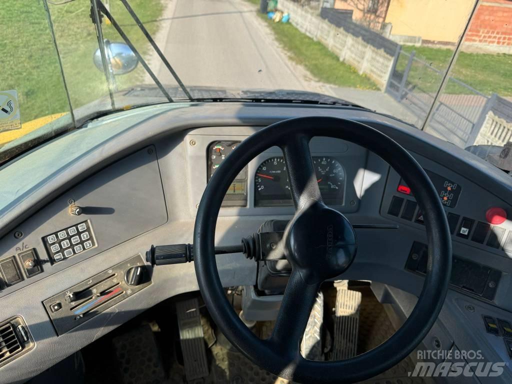 Volvo A 30 D Зчленовані самоскиди