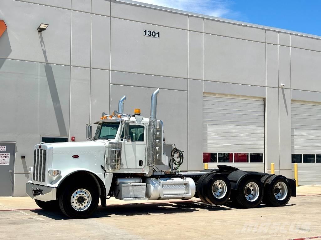 Peterbilt 389 Тягачі