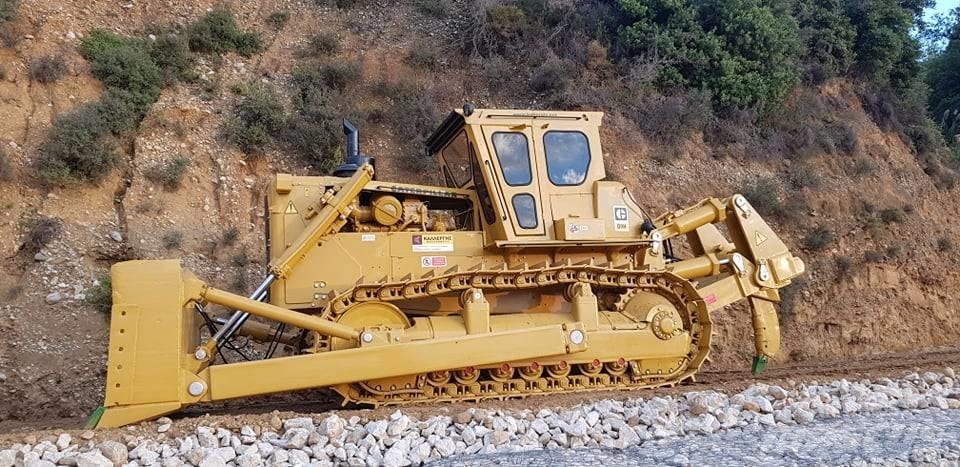 CAT D9G Гусеничні бульдозери