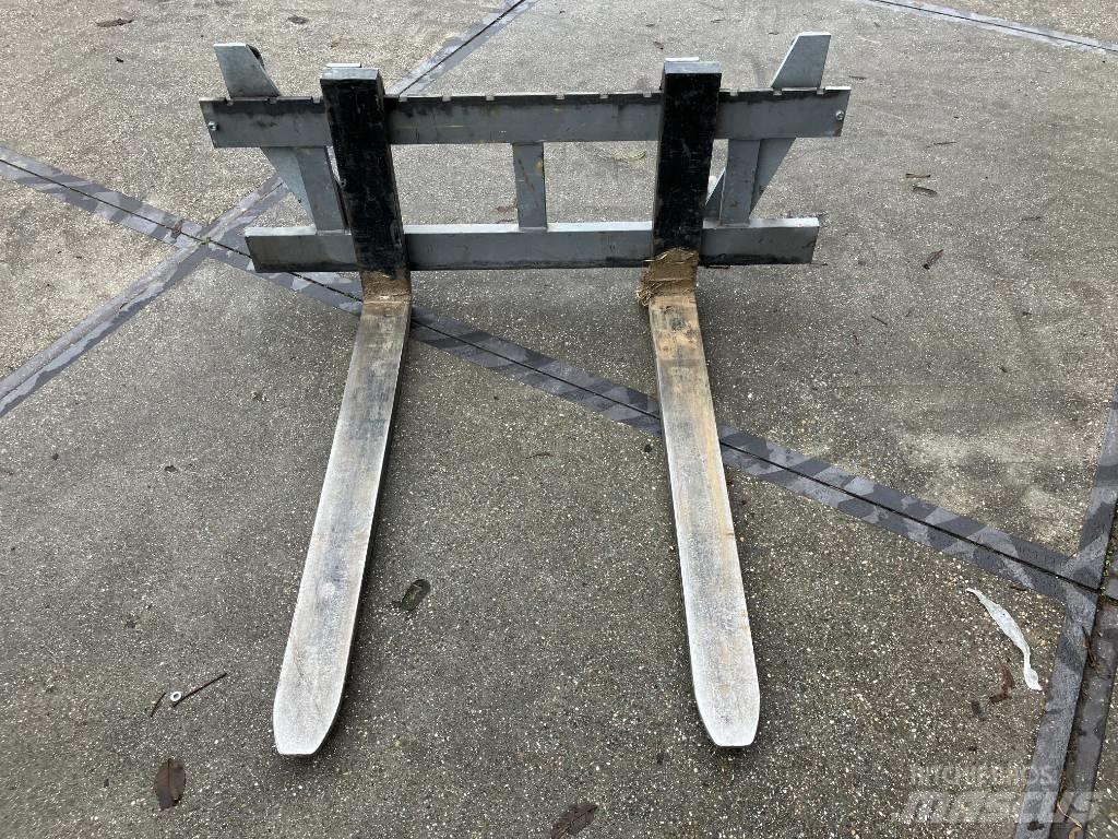 Hemach Palletvorken Запчастини та додаткове обладнання для фронтальних навантажувачів