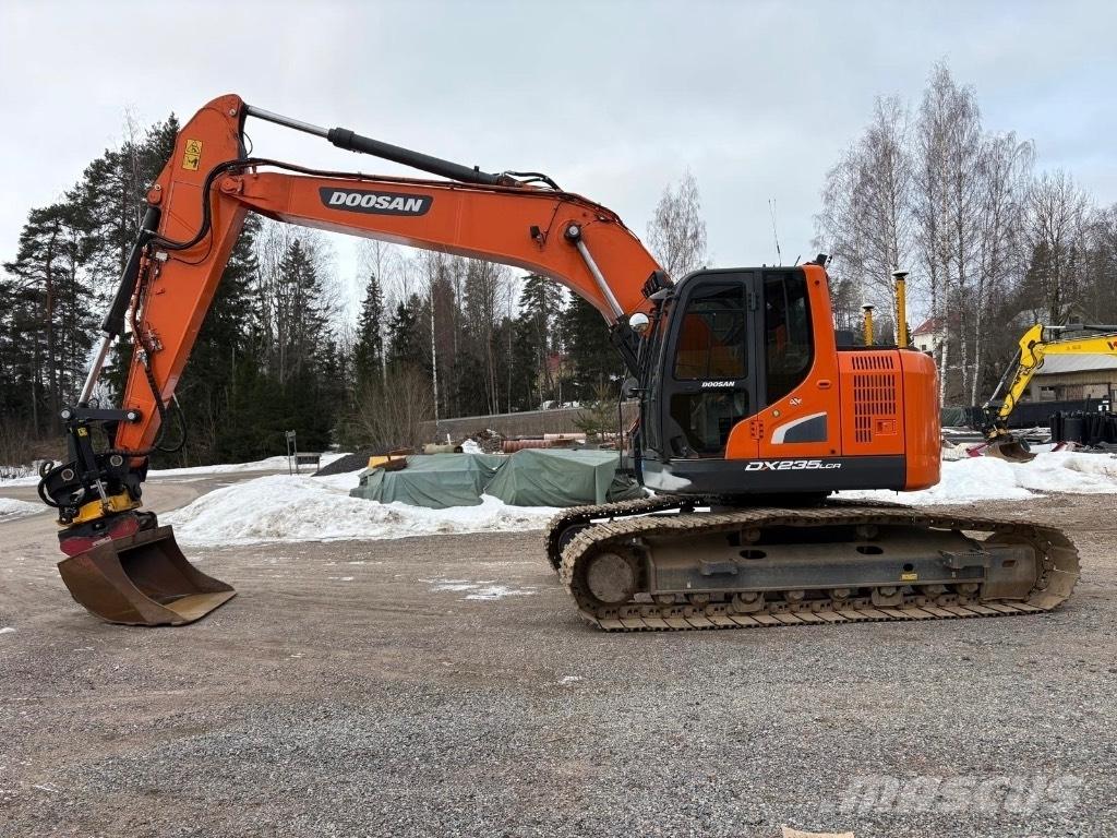 Doosan DX 235 LCR-5 Гусеничні екскаватори