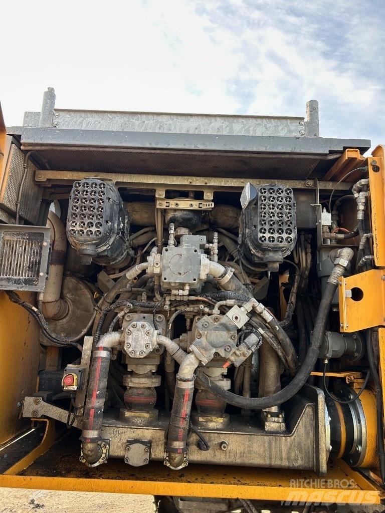 Liebherr LRB 125 Віброзанурювачі