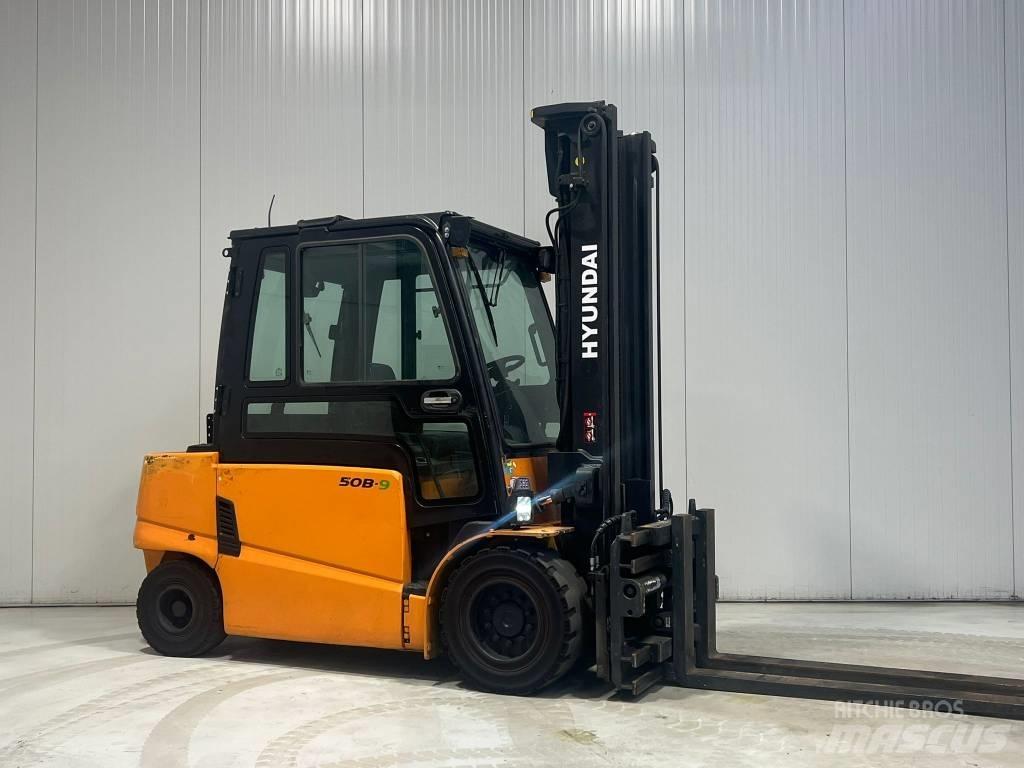 Hyundai 50 B-9 Електронавантажувачі