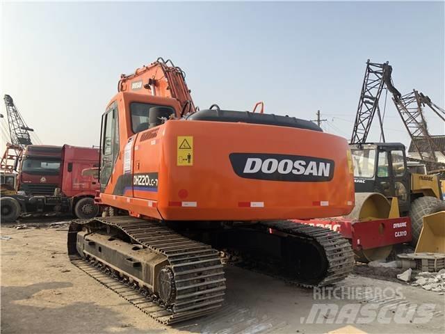 Doosan DH 220 LC-7 Гусеничні екскаватори
