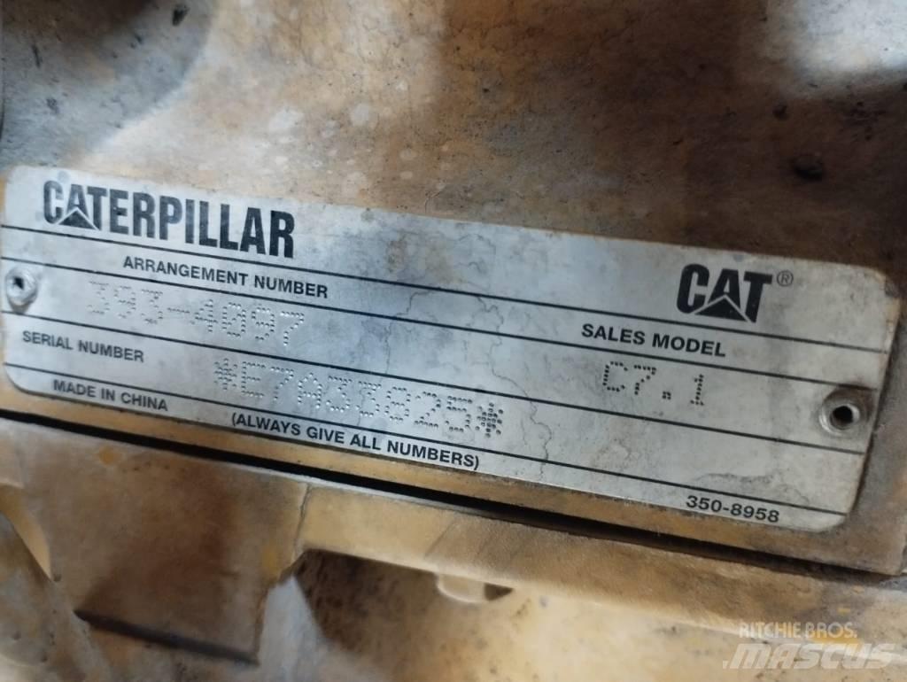 CAT 950 GC Фронтальні навантажувачі