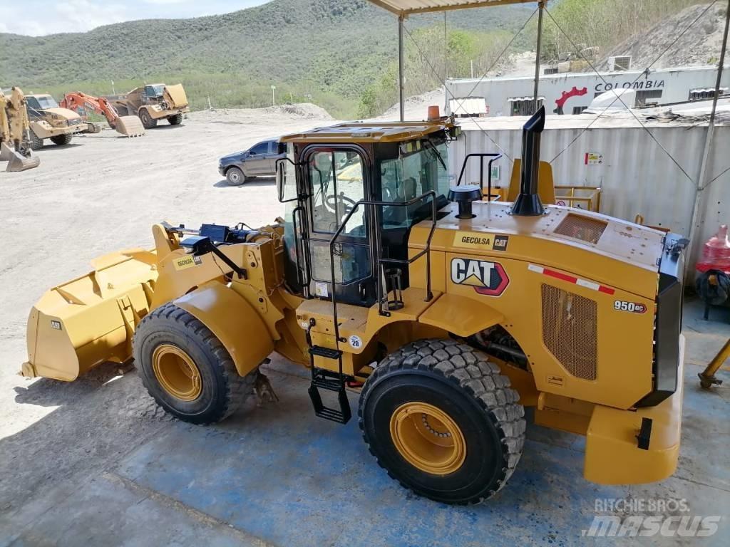 CAT 950 GC Фронтальні навантажувачі