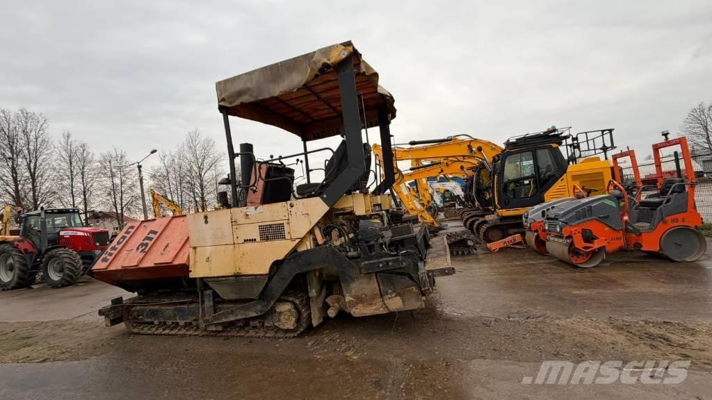 ABG Titan 311 Асфальтовкладачі