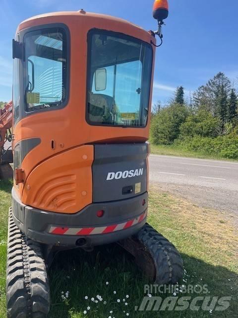 Doosan DX 27 Z Міні-екскаватори < 7т