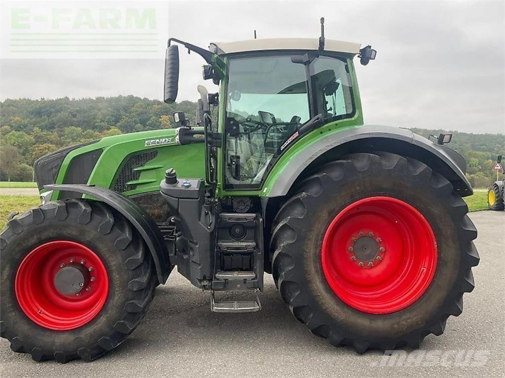 Fendt 828 vario Трактори