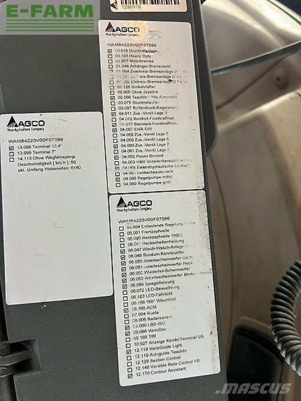 Fendt 828 vario Трактори