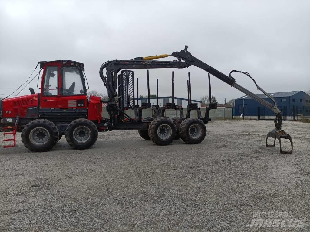 Komatsu 845 Форвардери