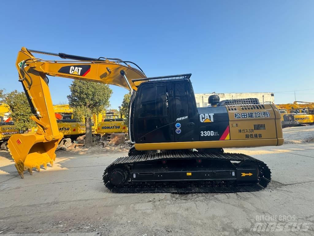 CAT 330D2L Гусеничні екскаватори
