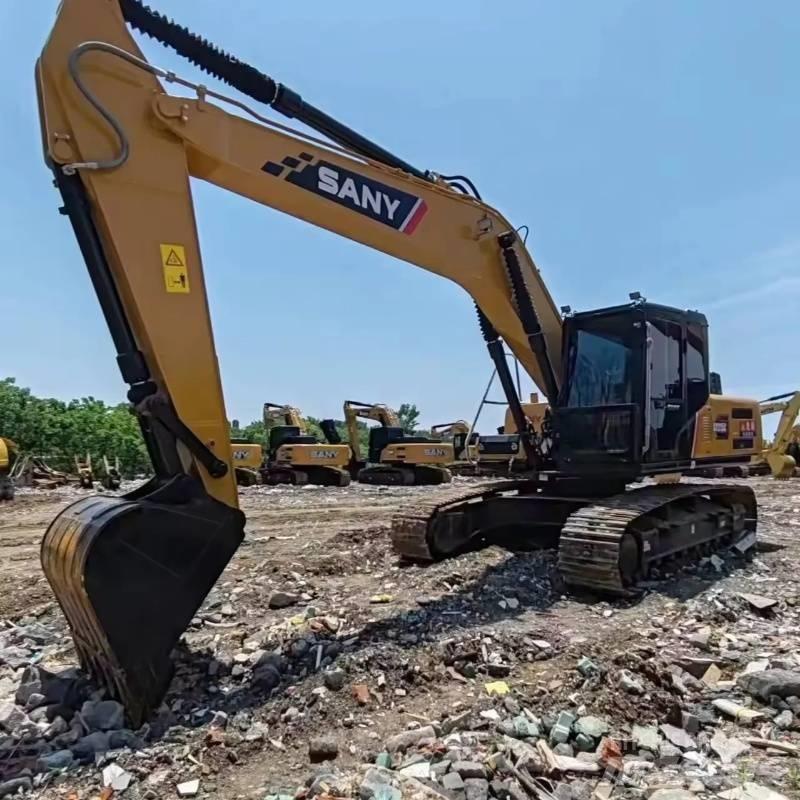Sany SY 215 Гусеничні екскаватори