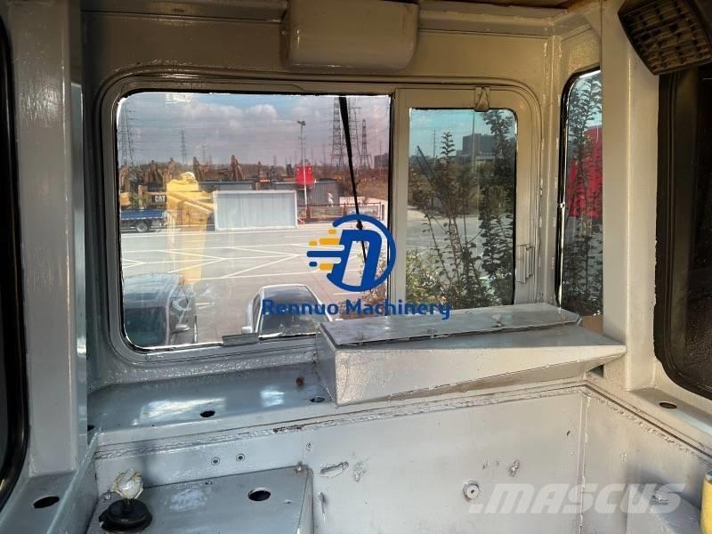 CAT D 10 R Гусеничні бульдозери