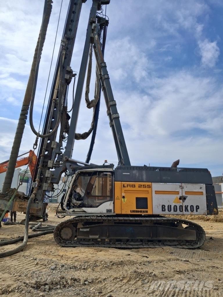 Liebherr LRB255 Копрові установки