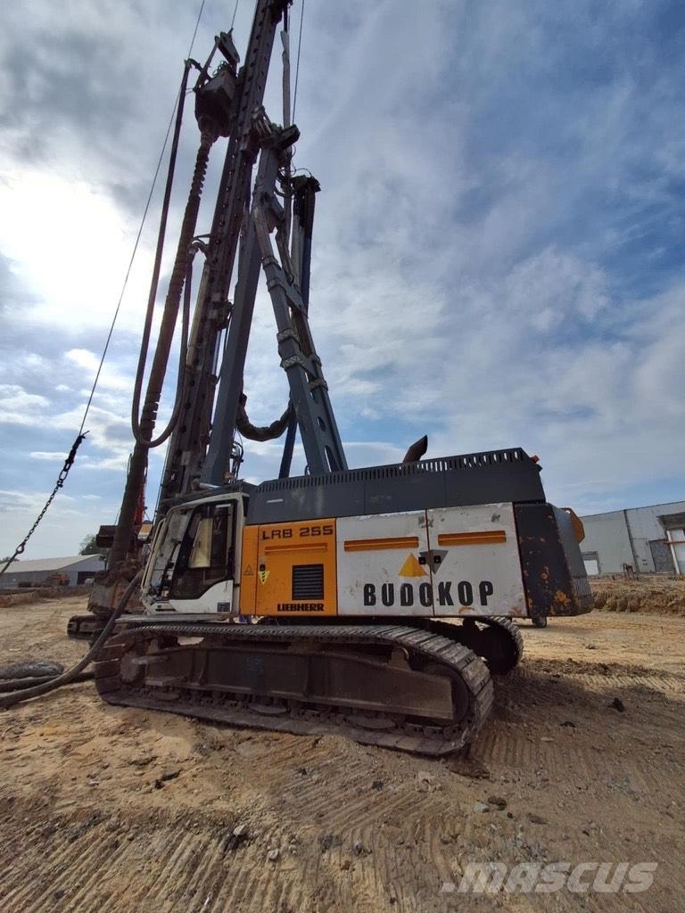 Liebherr LRB255 Копрові установки