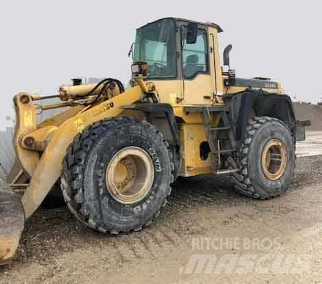 Komatsu WA 380-3 Фронтальні навантажувачі